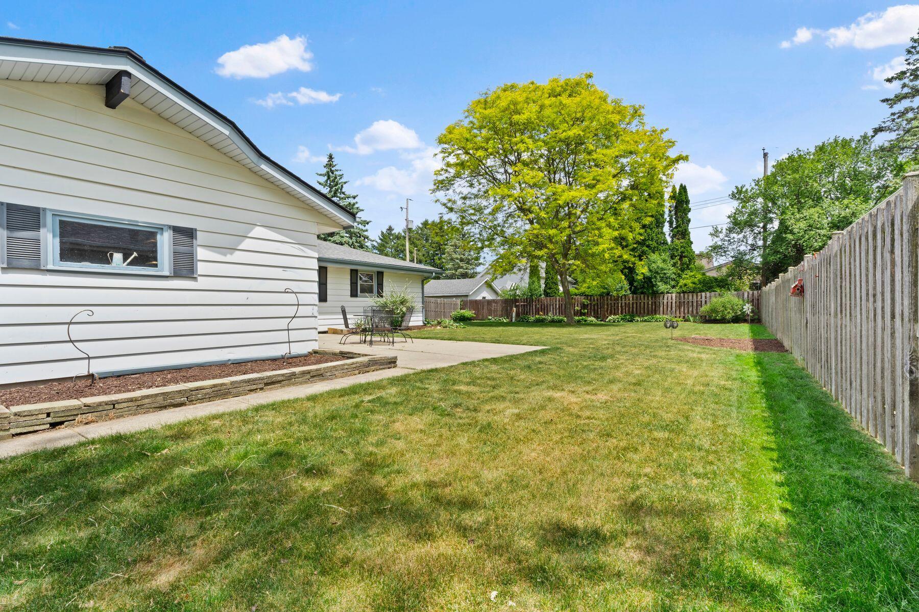 4204 South 93rd Street Greenfield, WI 53228 - Photo 25 of 28 Lovely Outdoor Space