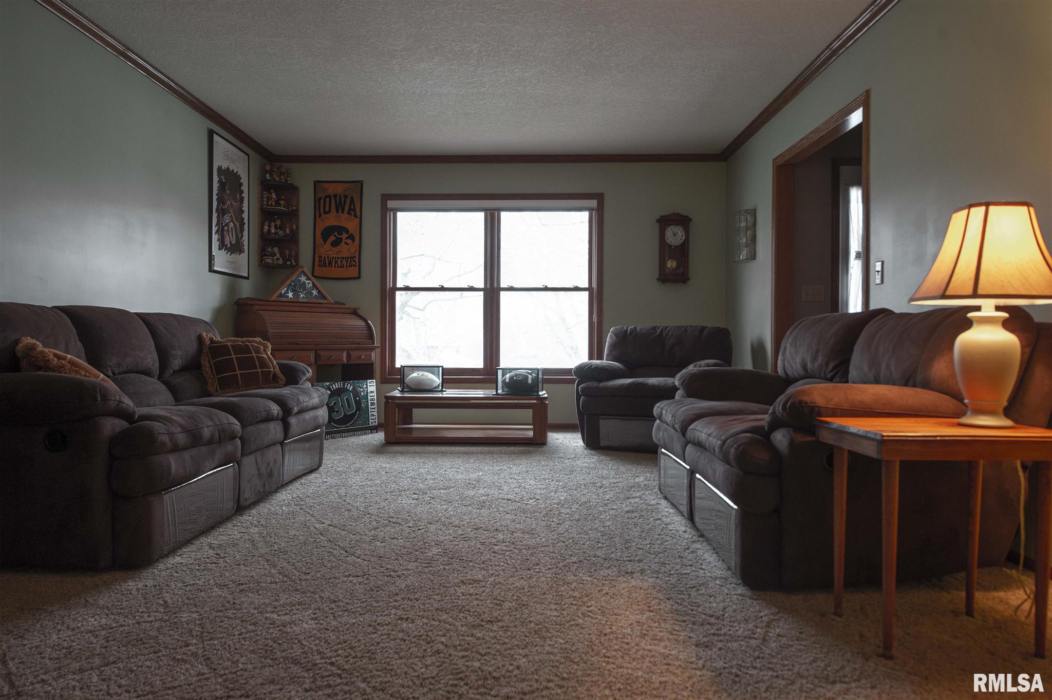 4685 Heatherstone Road Bettendorf, IA 52722 - Photo 11 of 32 Gallery Image 11