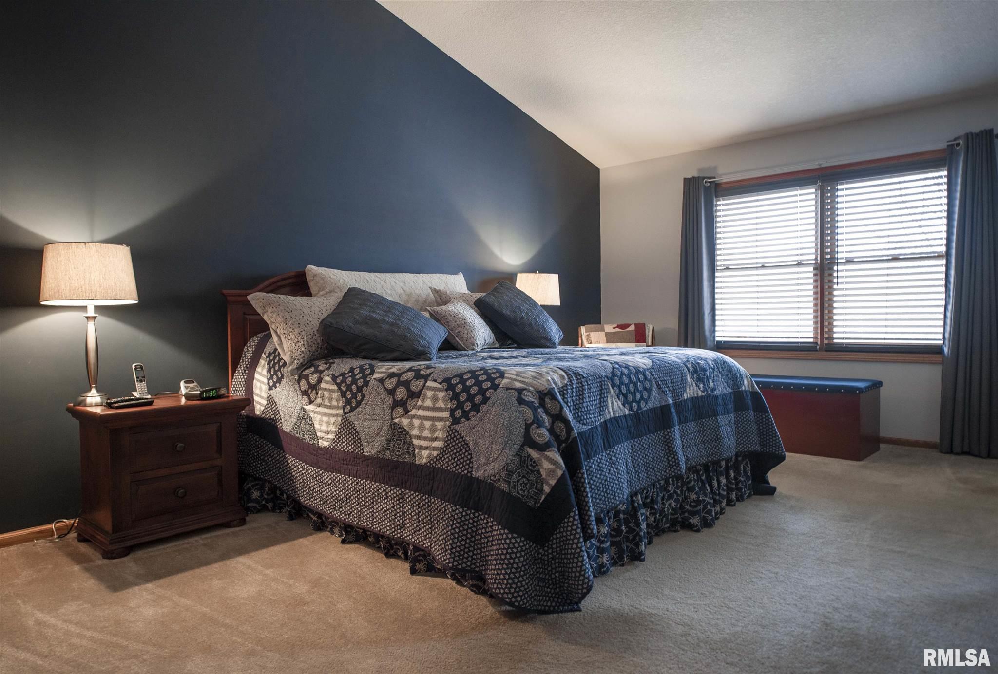 4685 Heatherstone Road Bettendorf, IA 52722 - Photo 17 of 32 Gallery Image 17