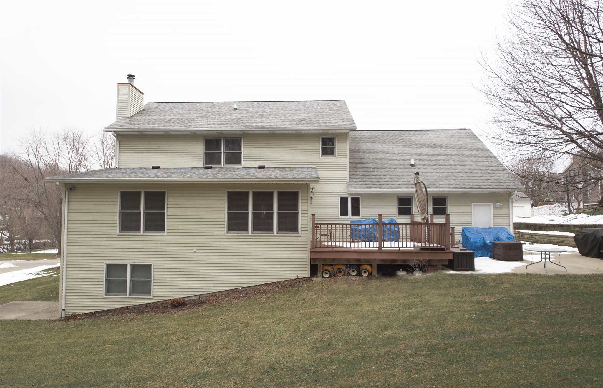 4685 Heatherstone Road Bettendorf, IA 52722 - Photo 31 of 32 Gallery Image 31
