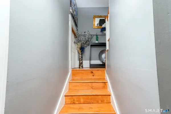 $339,900 | 78 Roath Street, Norwich, CT 06360