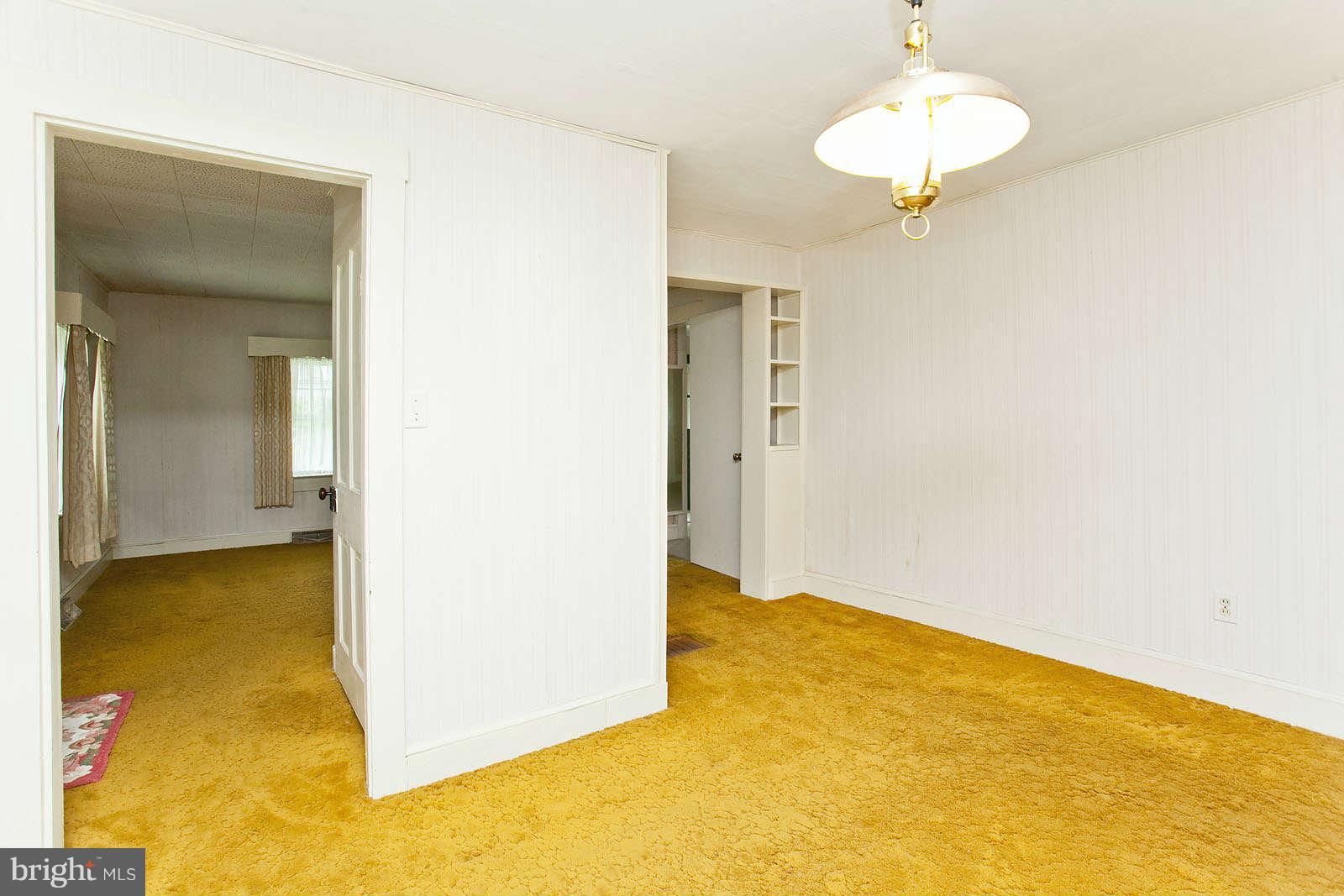 833 Redland Road Cross Junction, VA 22625 - Photo 8 of 30 Interior General