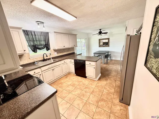 $249,900 | 212 Aspen Drive, Houma, LA 70360