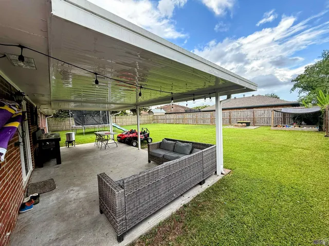 $249,900 | 212 Aspen Drive, Houma, LA 70360