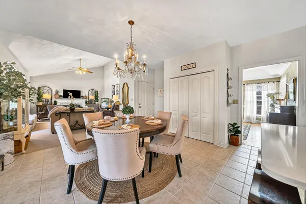 $759,000 | 3535 Windsor Oaks Circle Southwest, Roanoke, VA 24018