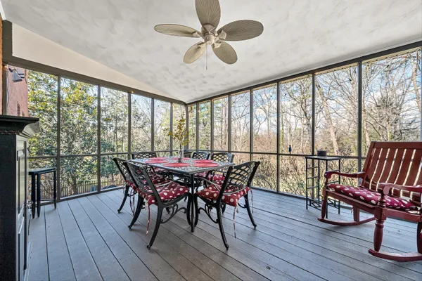 $779,000 | 3535 Windsor Oaks Circle Southwest, Roanoke, VA 24018