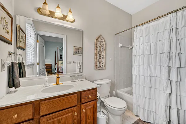 $779,000 | 3535 Windsor Oaks Circle Southwest, Roanoke, VA 24018