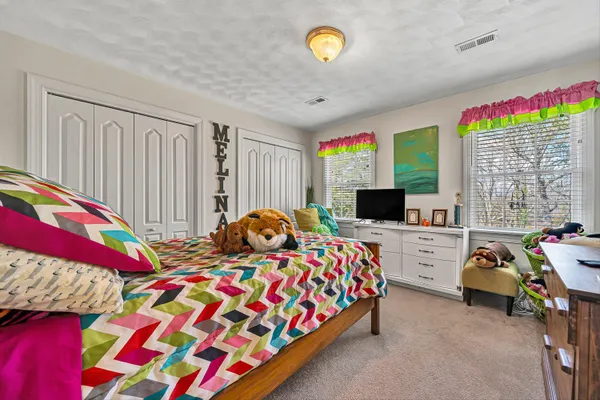 $759,000 | 3535 Windsor Oaks Circle Southwest, Roanoke, VA 24018