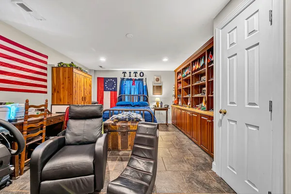 $759,000 | 3535 Windsor Oaks Circle Southwest, Roanoke, VA 24018