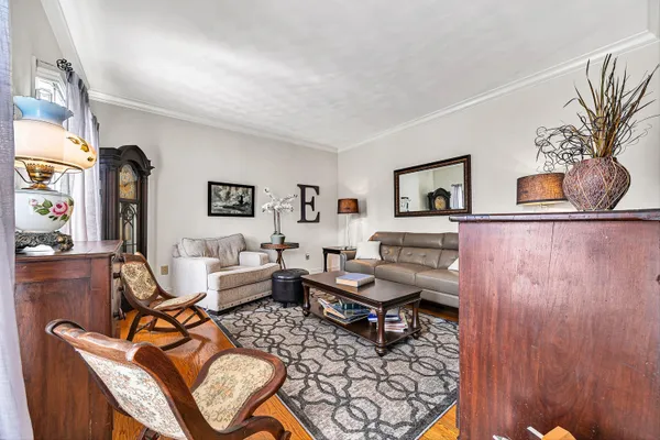 $759,000 | 3535 Windsor Oaks Circle Southwest, Roanoke, VA 24018