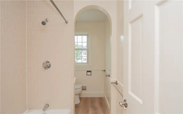 $2,150 | 56 Phelps Road, Unit D, Middletown, RI 02842