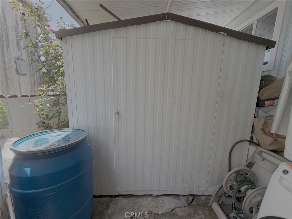 520 East Carson Street Carson, CA 90745 - Photo 10 of 16 Shed