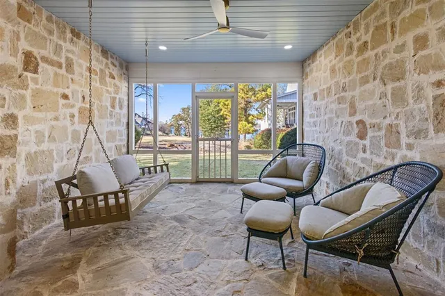 $2,599,000 | 4521 West Cove Court, Malakoff, TX 75148