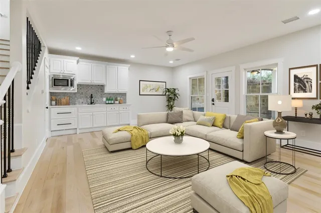 $2,599,000 | 4521 West Cove Court, Malakoff, TX 75148