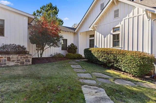 $2,599,000 | 4521 West Cove Court, Malakoff, TX 75148