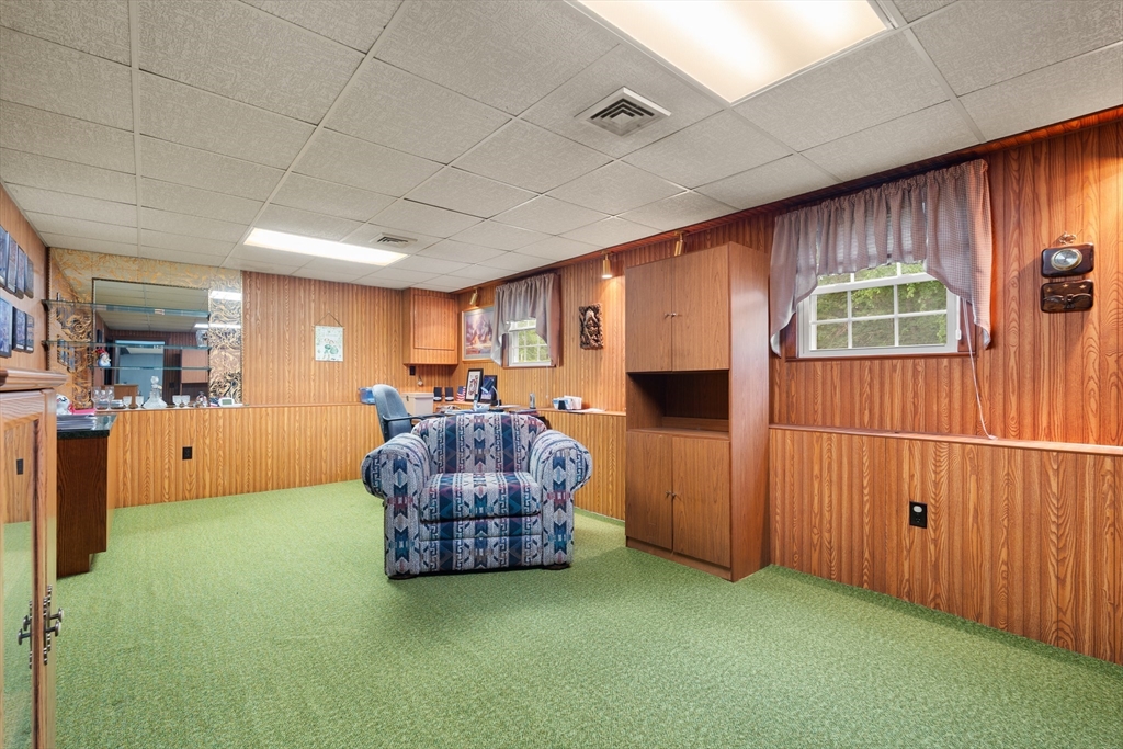55 Glen Road Wilmington, MA 01887 - Photo 18 of 32 Gallery Image 18