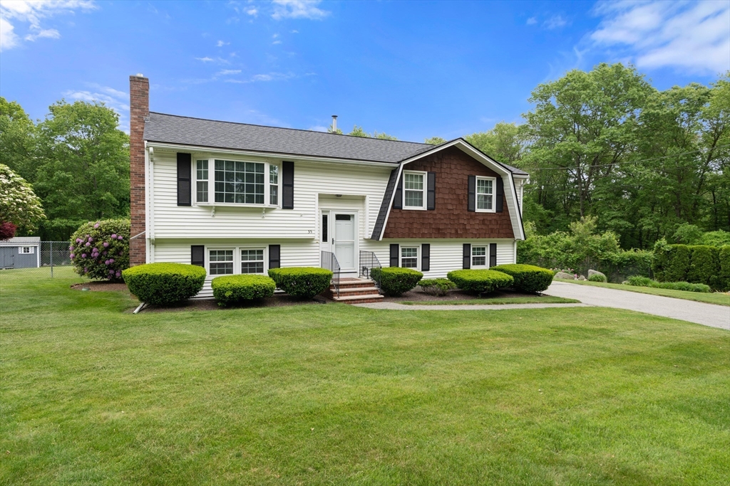 55 Glen Road Wilmington, MA 01887 - Photo 2 of 32 Gallery Image 2