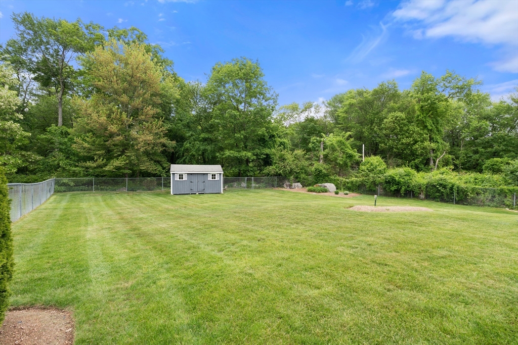 55 Glen Road Wilmington, MA 01887 - Photo 26 of 32 Gallery Image 26