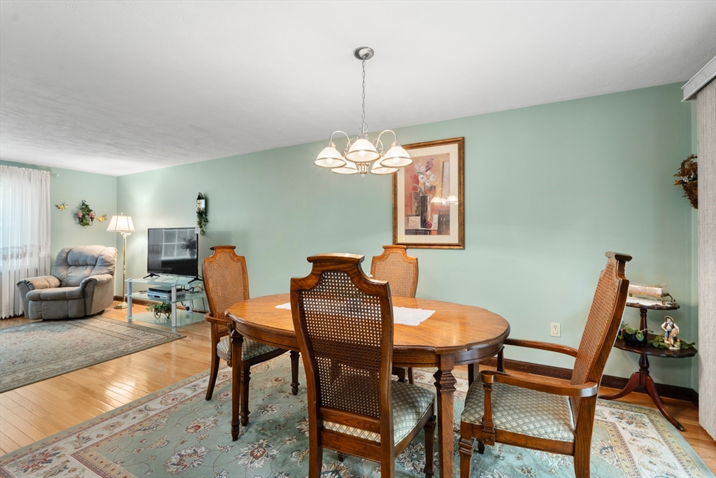 55 Glen Road Wilmington, MA 01887 - Photo 10 of 32 Gallery Image 10