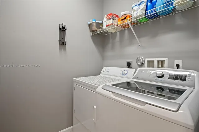 $615,000 | 4164 Cascada Circle, Cooper City, FL 33024