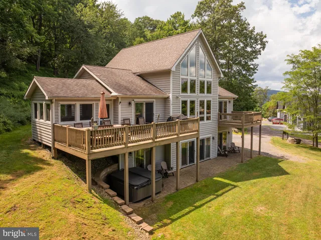 $875,000 | 139 Overlook Ridge Drive, Oakland, MD 21550