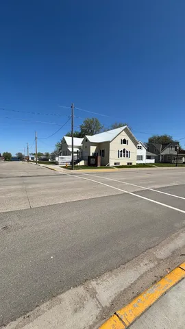 $255,000 | 211 1st Avenue East, Osakis, MN 56360