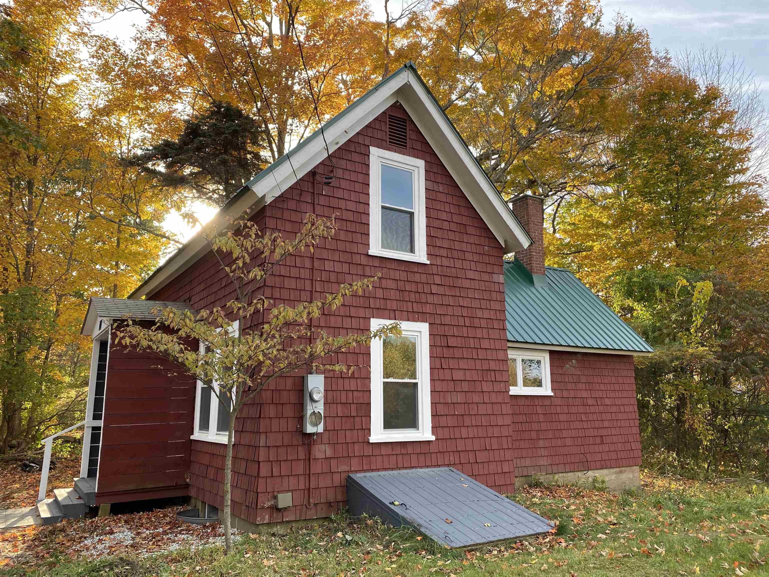 107 Rogers Road Belmont, NH 03220 - Photo 3 of 16