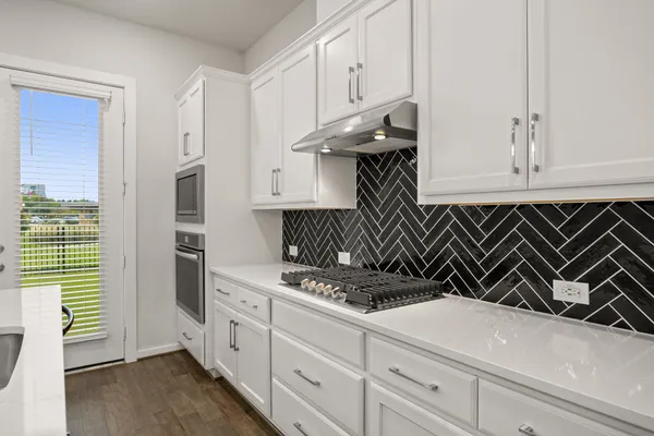 $419,883 | 6570 Scarlet Pond Lane, Fulshear, TX 77441