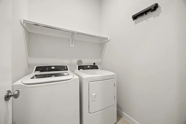 $419,883 | 6570 Scarlet Pond Lane, Fulshear, TX 77441