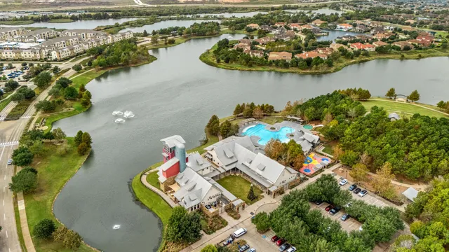 $429,934 | 6570 Scarlet Pond Lane, Fulshear, TX 77441