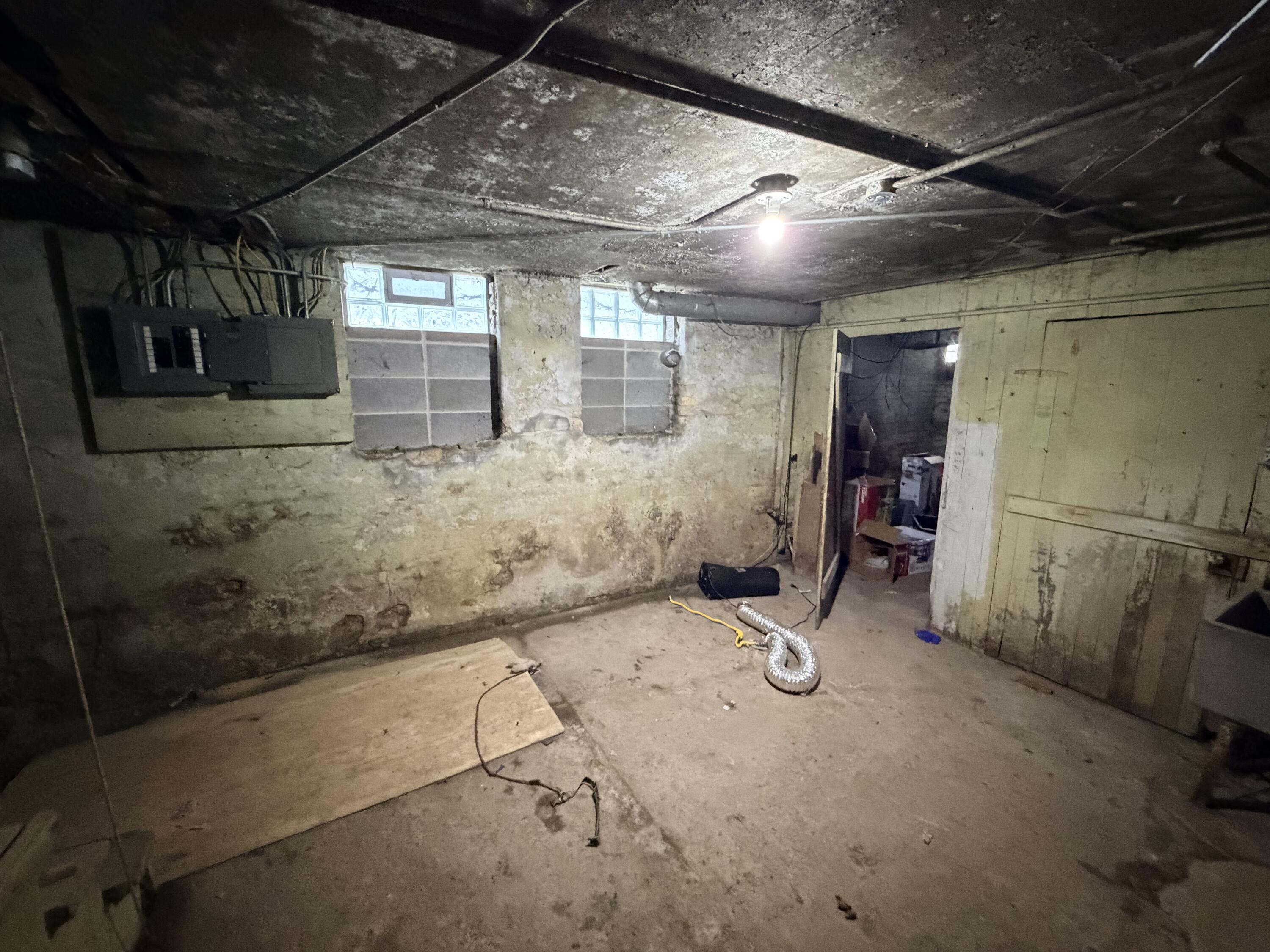 1304 West Ring Street Milwaukee, WI 53206 - Photo 20 of 20 Basement C