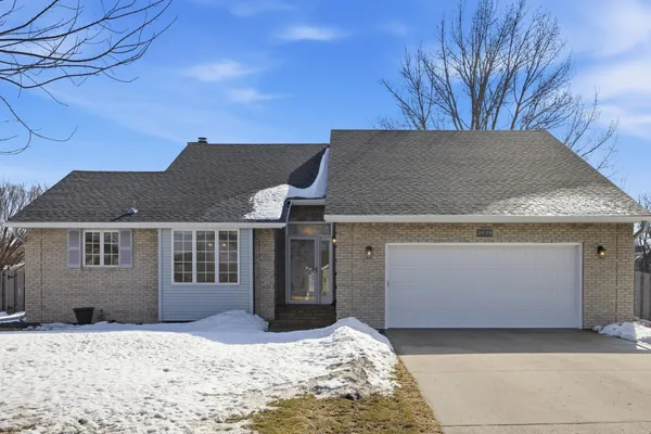 $425,000 | 3829 10th Street North, Fargo, ND 58102
