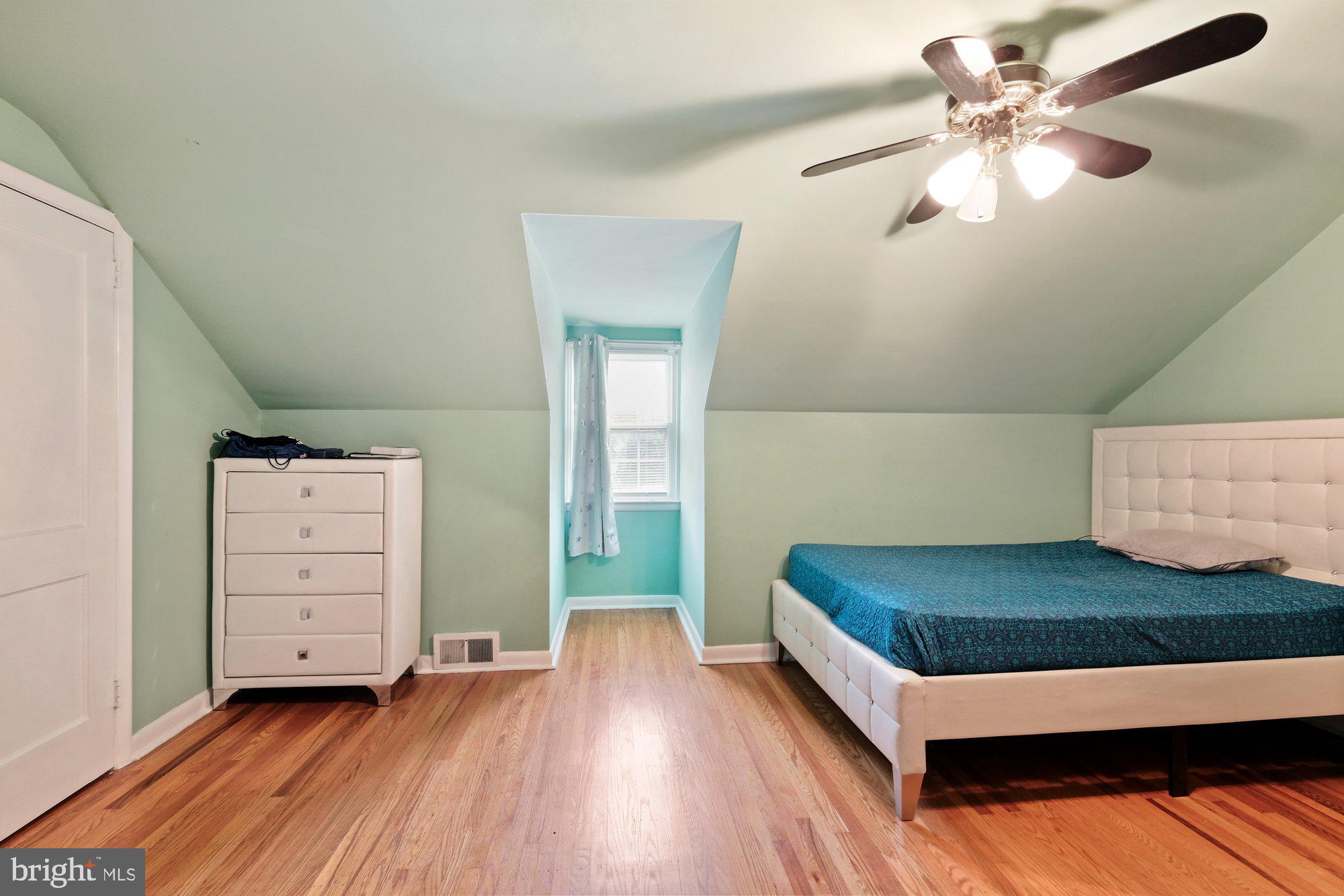 2014 Berkley Road Norristown, PA 19403 - Photo 20 of 25 Gallery Image 20