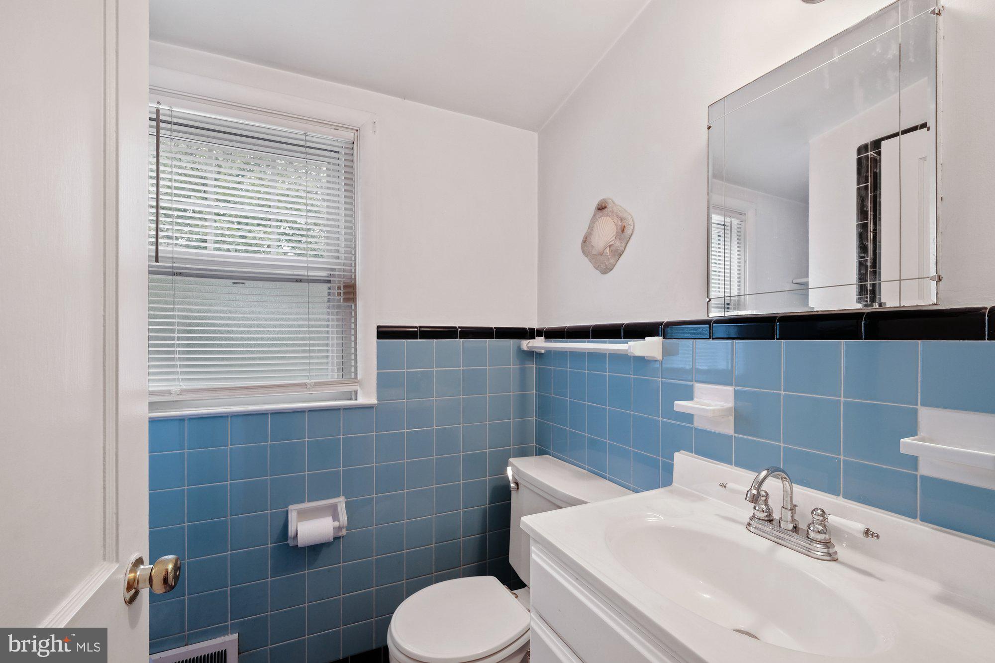 2014 Berkley Road Norristown, PA 19403 - Photo 22 of 25 Gallery Image 22