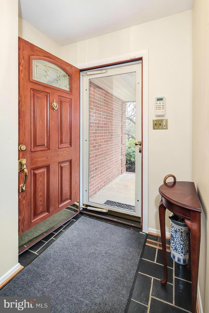 4053 Pebble Branch Road Ellicott City, MD 21042 - Photo 3 of 25 Interior (General)