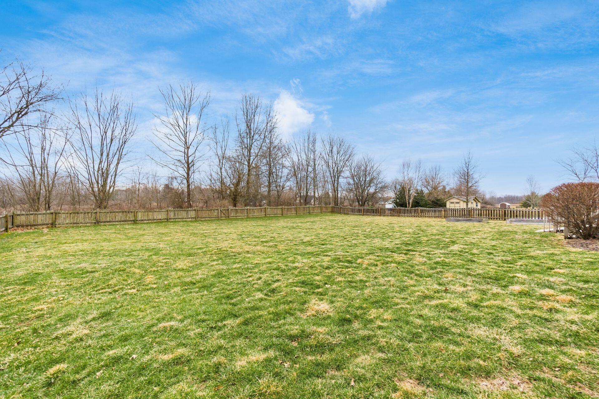 121 Harvest Ridge Avenue Pataskala, OH 43062 - Photo 48 of 67 Yard