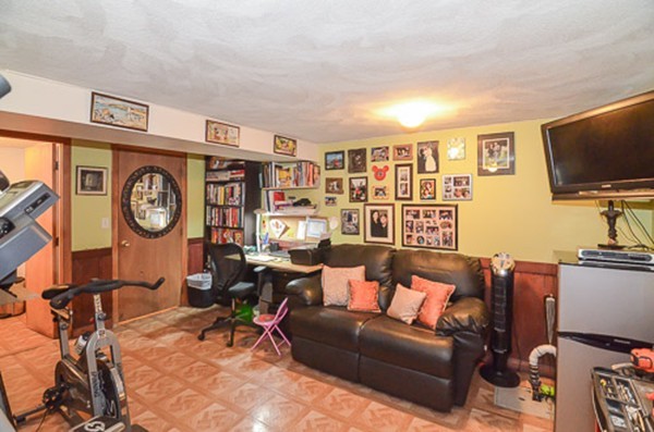 64 Pierce Road, Unit 64 Watertown, MA 02472 - Photo 9 of 16 Gallery Image 9