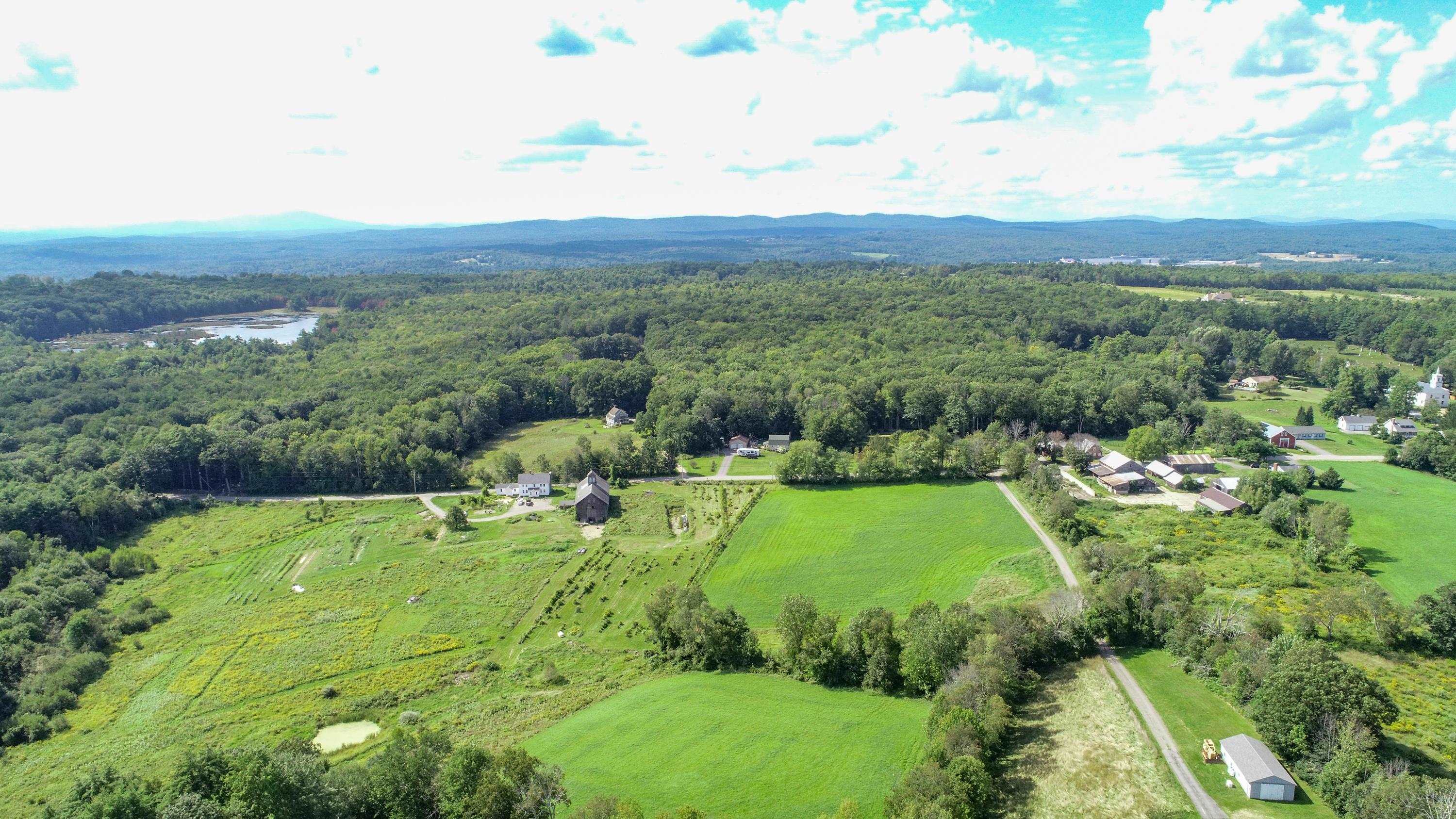 483 Clough Hill Road, Unit 33404 Loudon, NH 03307 - Photo 11 of 18