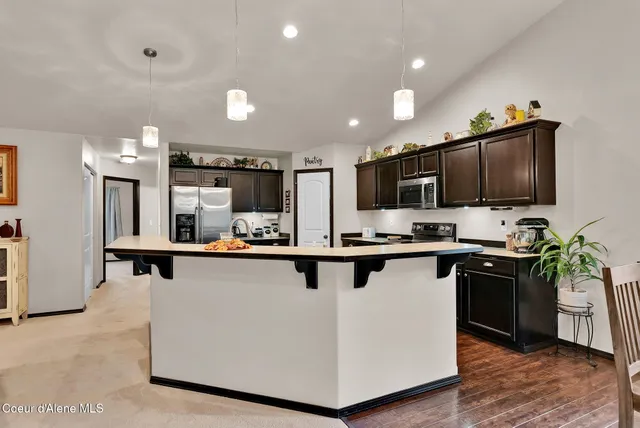 $740,000 | 32948 North 16th Avenue, Spirit Lake, ID 83869