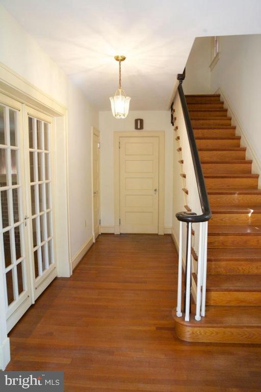 203 South Spruce Street Lititz, PA 17543 - Photo 4 of 22