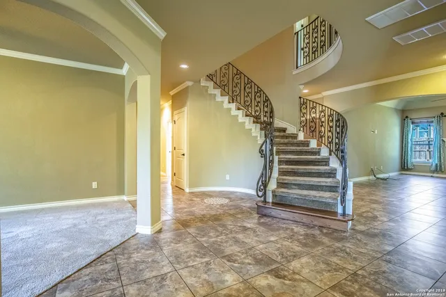 a view of entryway and hall