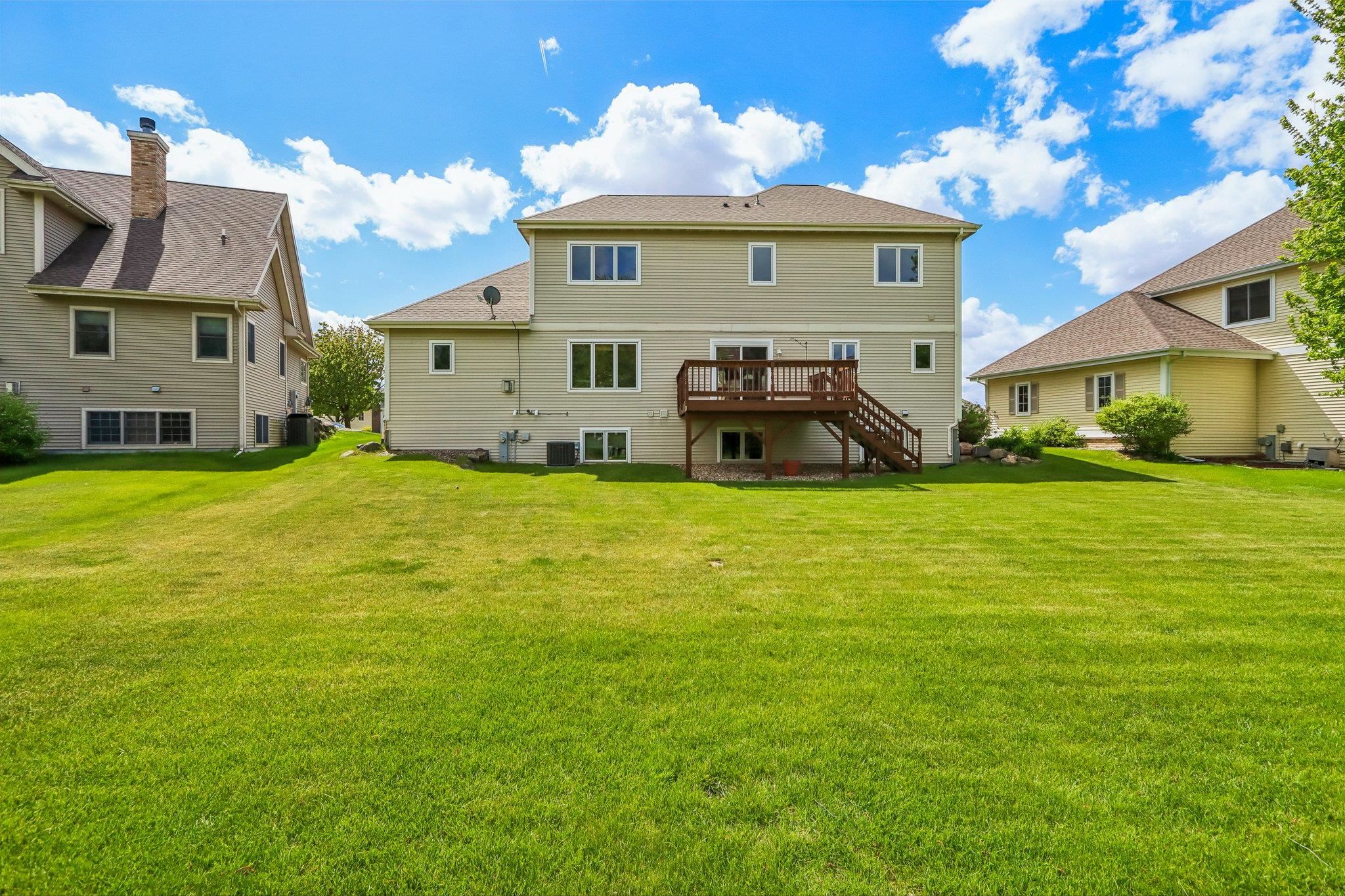 1210 Wenzel Way Waunakee, WI 53597 - Photo 39 of 53