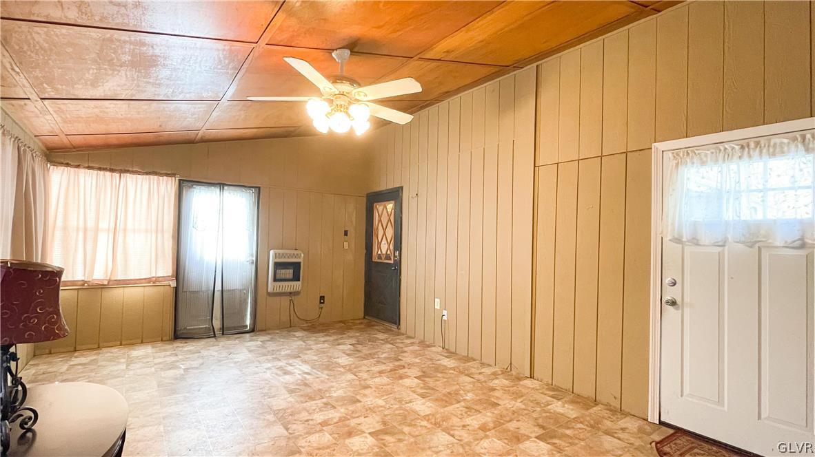 3113 Delaware Circle Bushkill, PA 18324 - Photo 23 of 44 Gallery Image 23