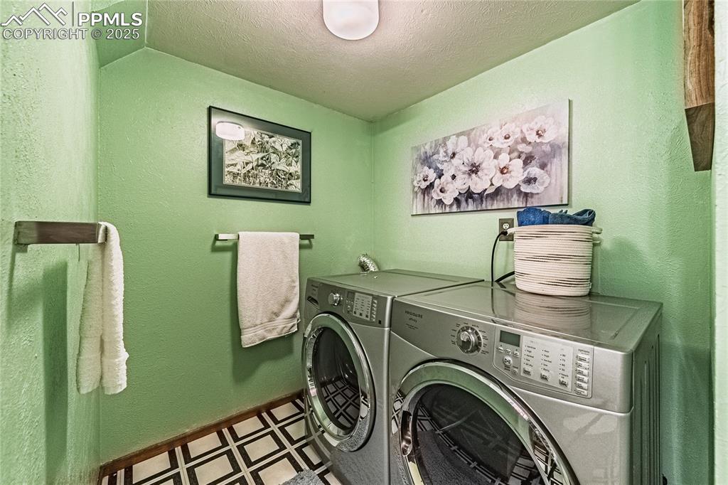 422 Saddlemountain Road Colorado Springs, CO 80919 - Photo 24 of 30 a view of washer and dryer