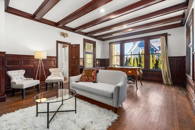 $2,995,000 | 929 Beacon Street, Newton, MA 02459