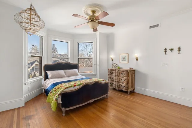 $2,995,000 | 929 Beacon Street, Newton, MA 02459