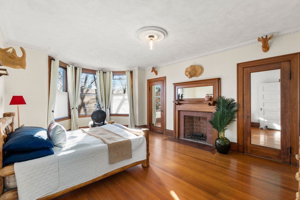 929 Beacon Street Newton, MA 02459 - Photo 21 of 31