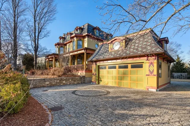 $2,995,000 | 929 Beacon Street, Newton, MA 02459