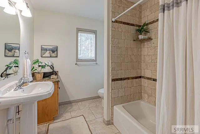 $805,000 | 3807 East 137 North, Rigby, ID 83442