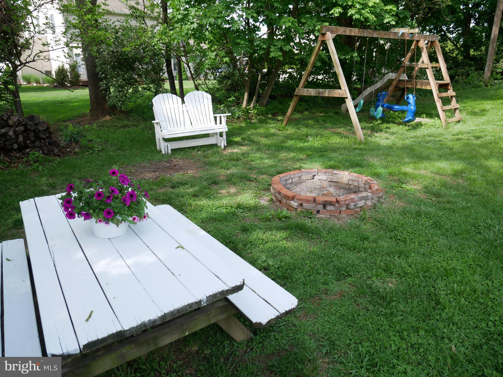 981 Hoffer Road Annville, PA 17003 - Photo 12 of 36 Play area